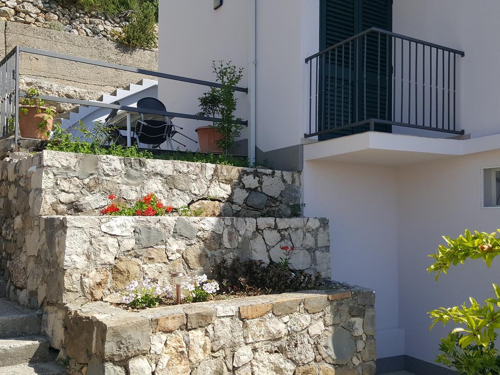 Apartments Pero Podgora Exteriér fotografie